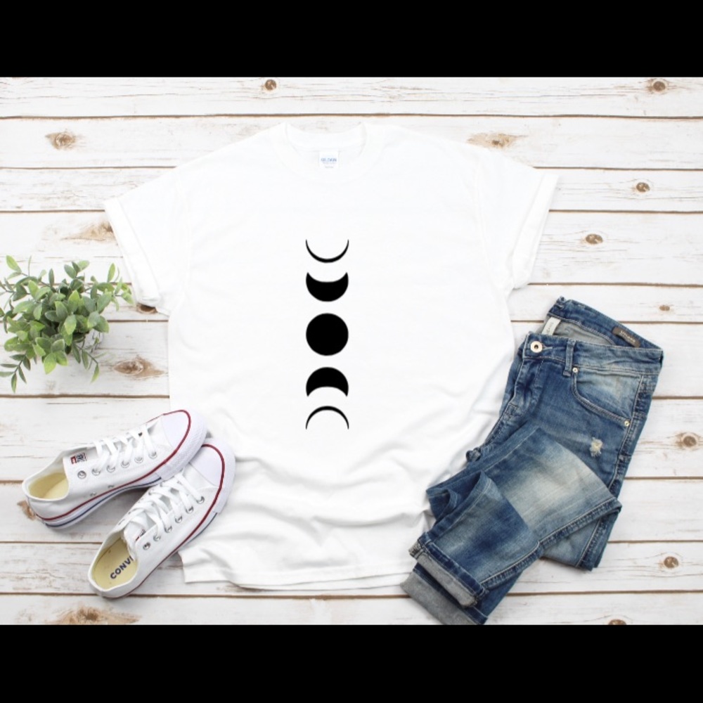 Women’s moon phase t shirt